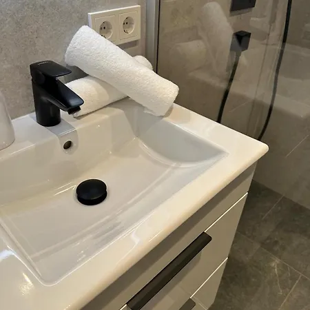 Apartment Zela *